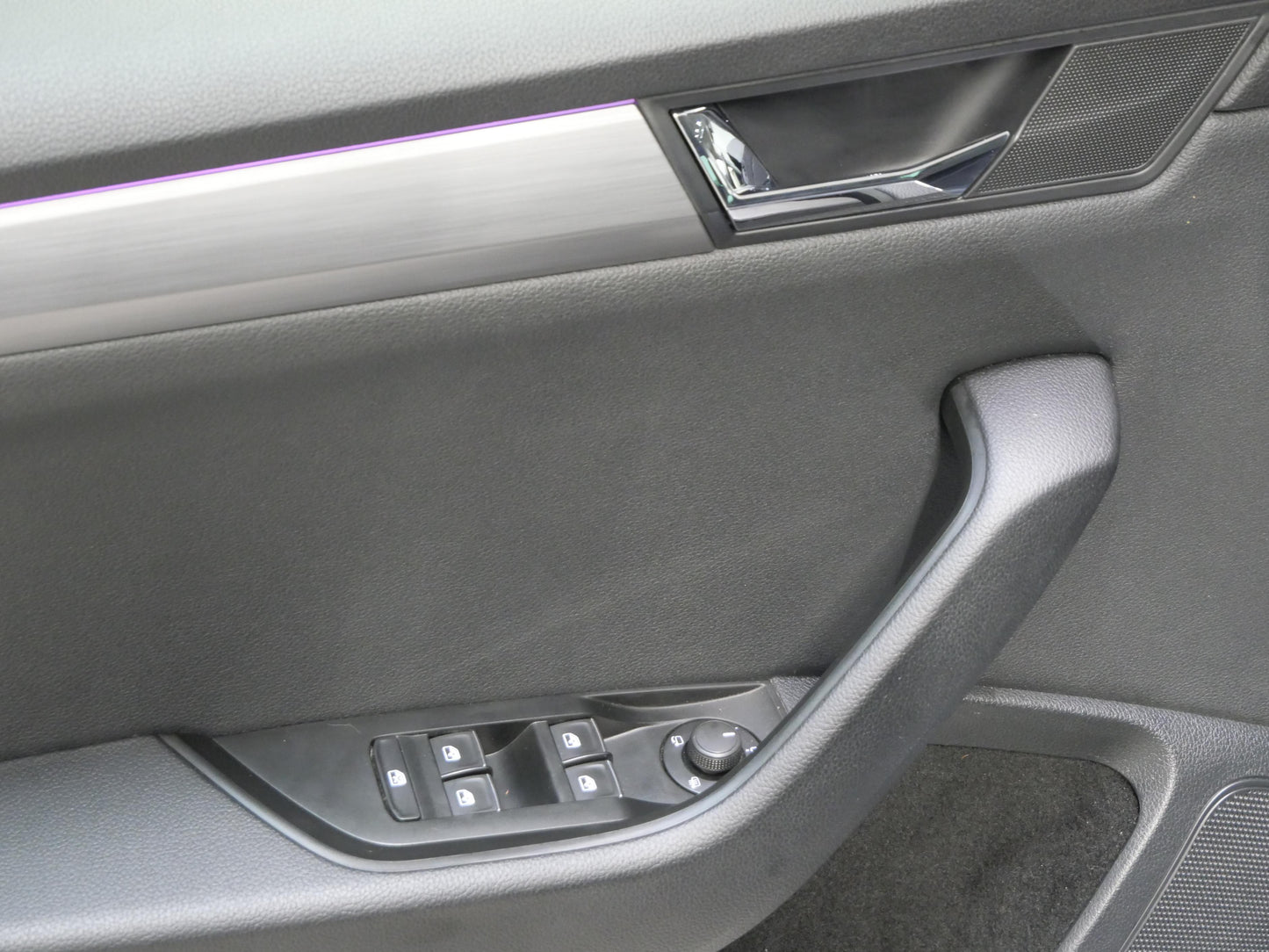 Škoda Superb 2.0 TDI 140 kW Style