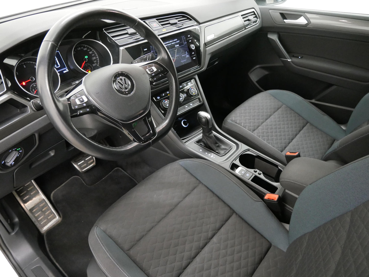 Volkswagen Touran 2.0 TDI 110 kW IQ.Drive
