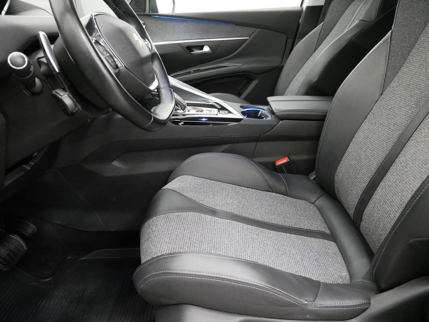 Peugeot 5008 1.2 PureTech 96kW 7 míst