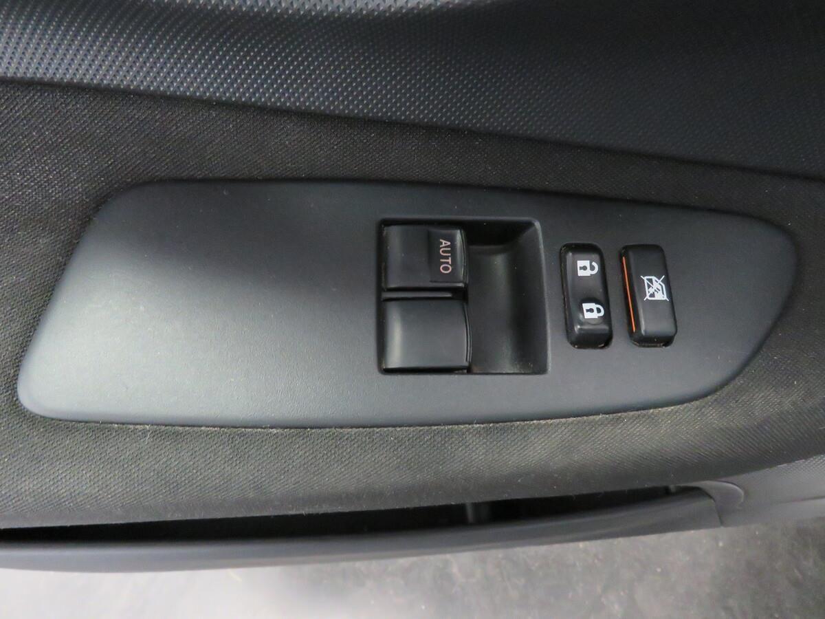Toyota Auris 1.6 VVT-i 91 kW