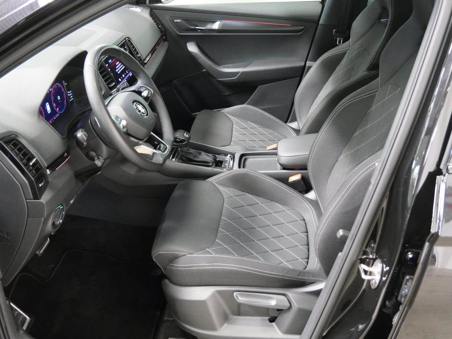 Škoda Karoq 2.0 TSI 140 kW Sportline