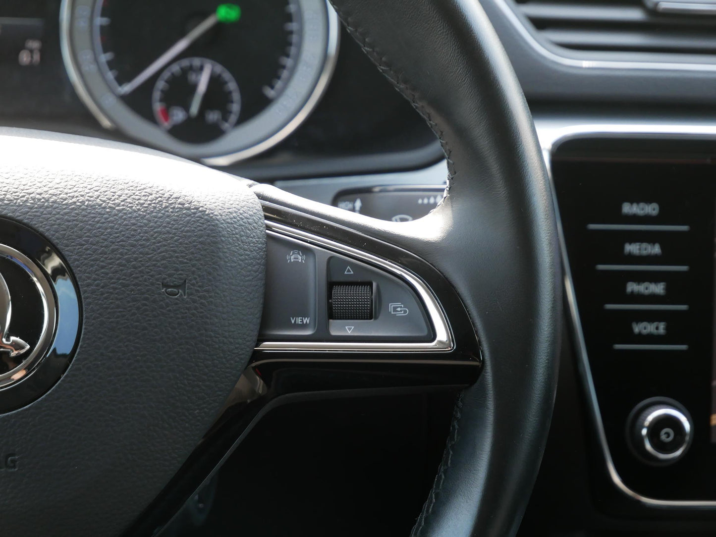 Škoda Superb 2.0 TDI 110 kW Ambition Plus