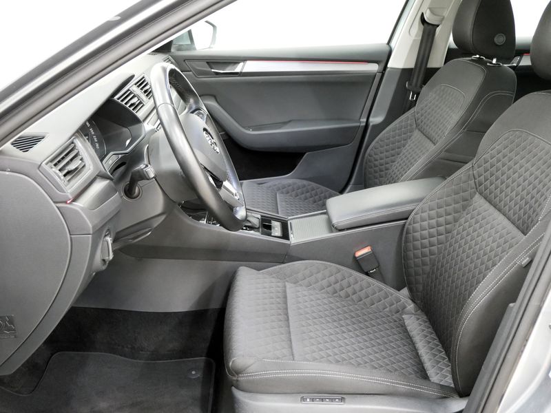 Škoda Superb 2.0 TDI Style