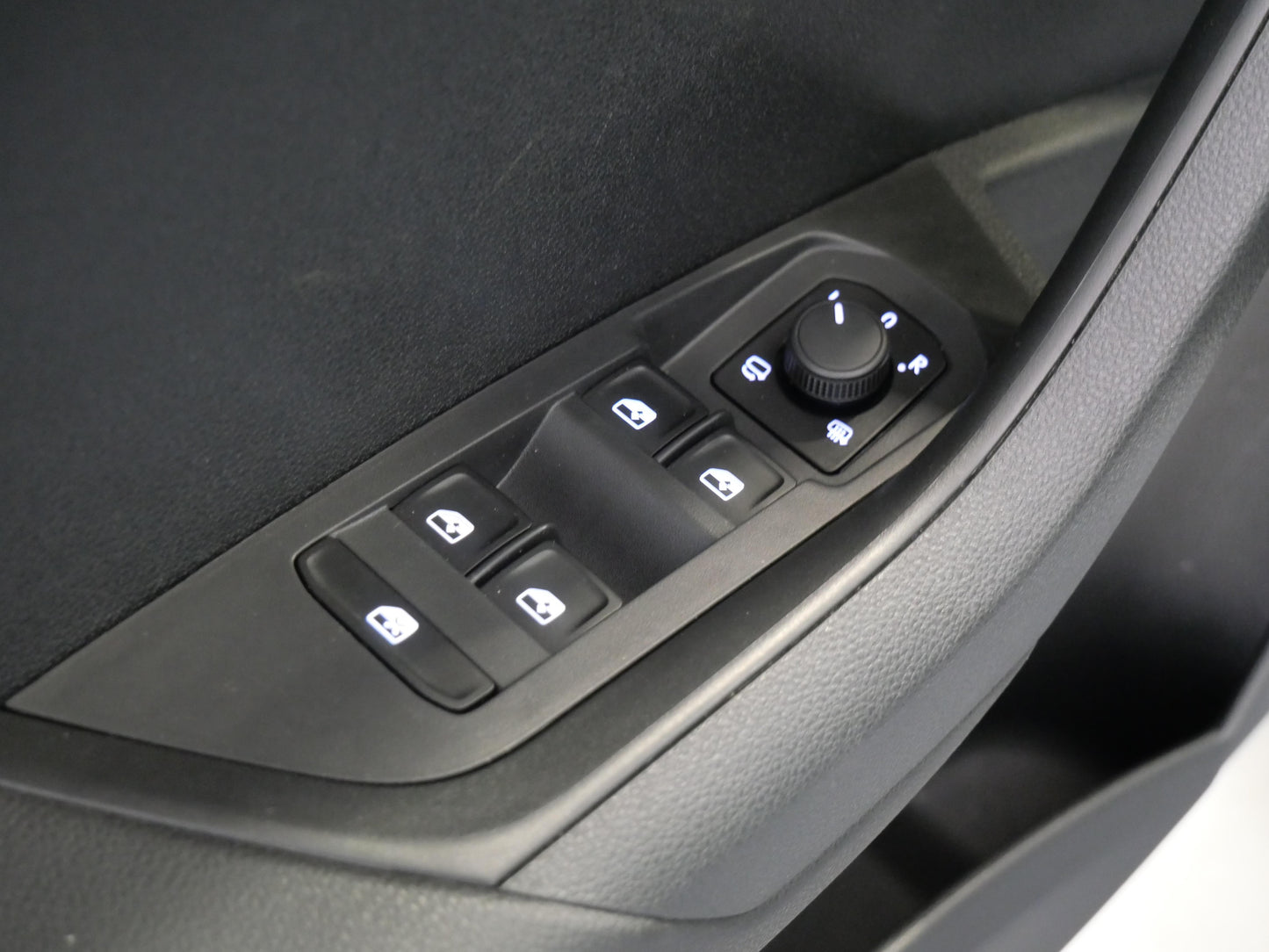 Škoda Karoq 1.5 TSI 110 kW Top Selection