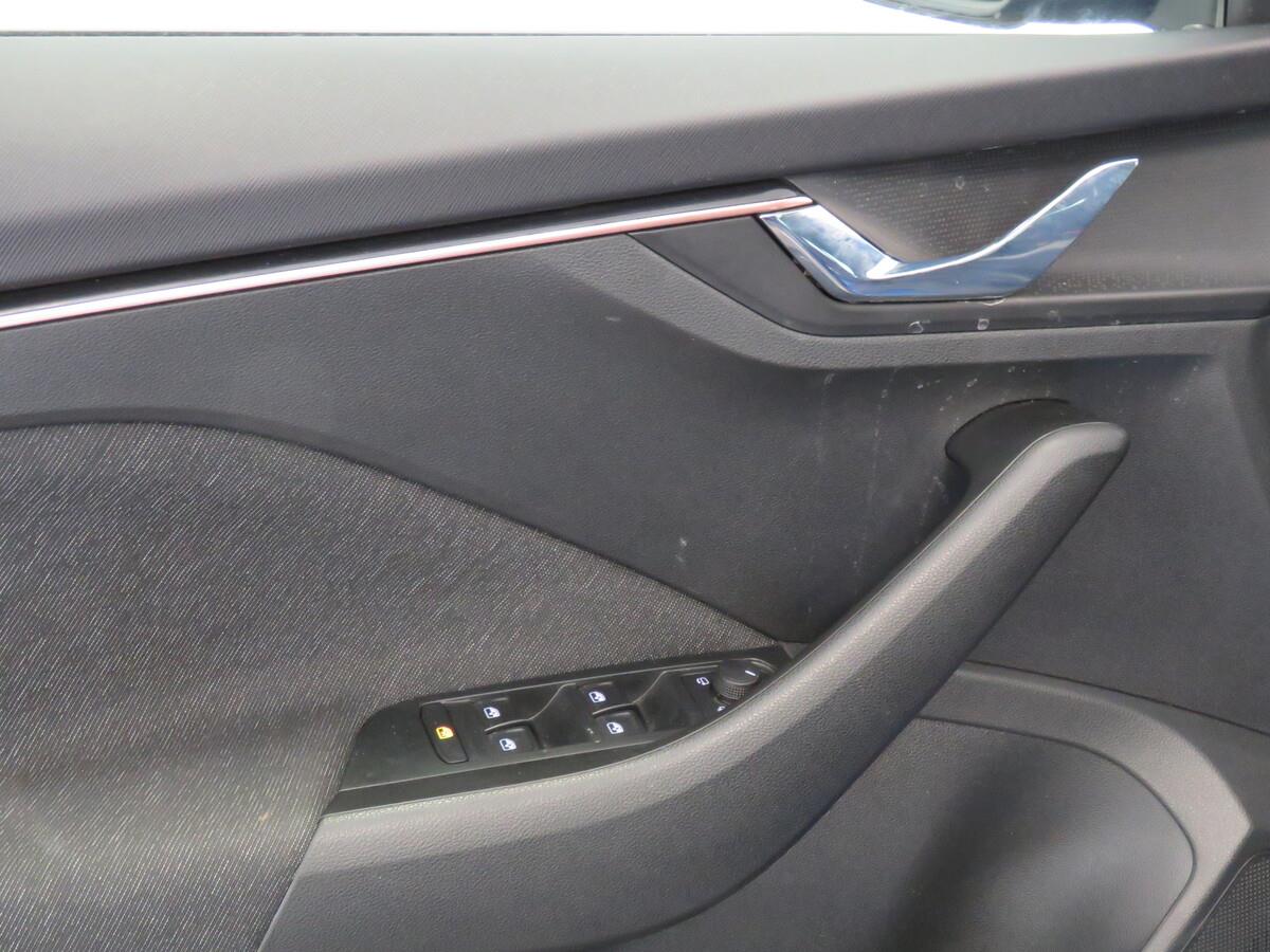 ŠKODA Scala 1.0 TSI 85 kW Top Selection