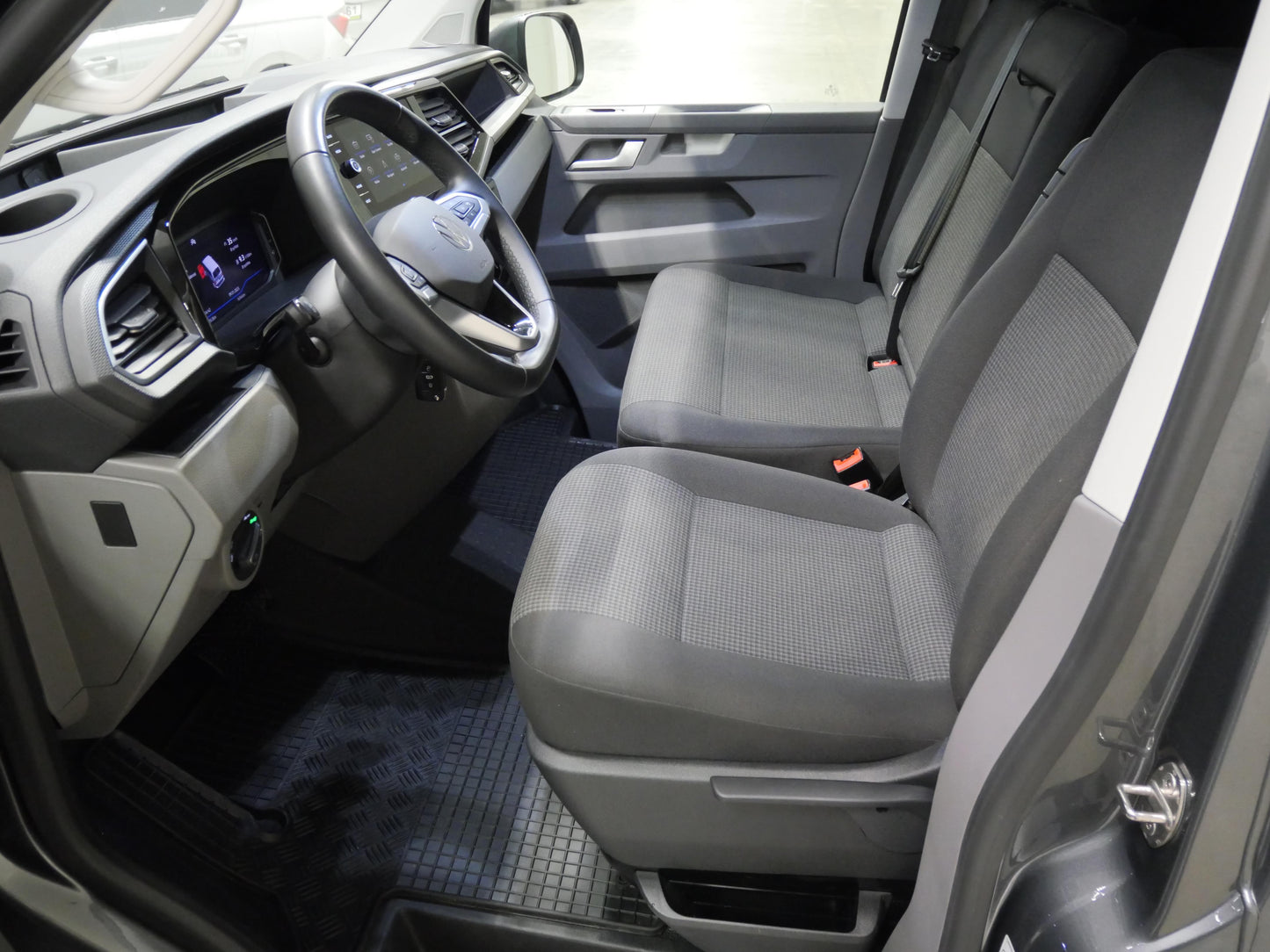 Volkswagen Transporter 2.0 TDI 110 kW Long