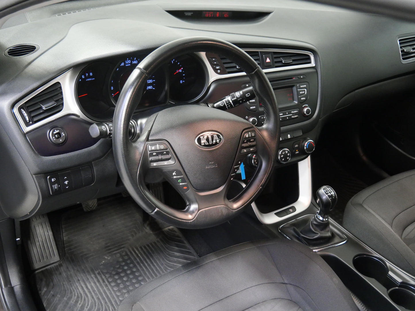Kia Cee´d 1.4i 73 kW