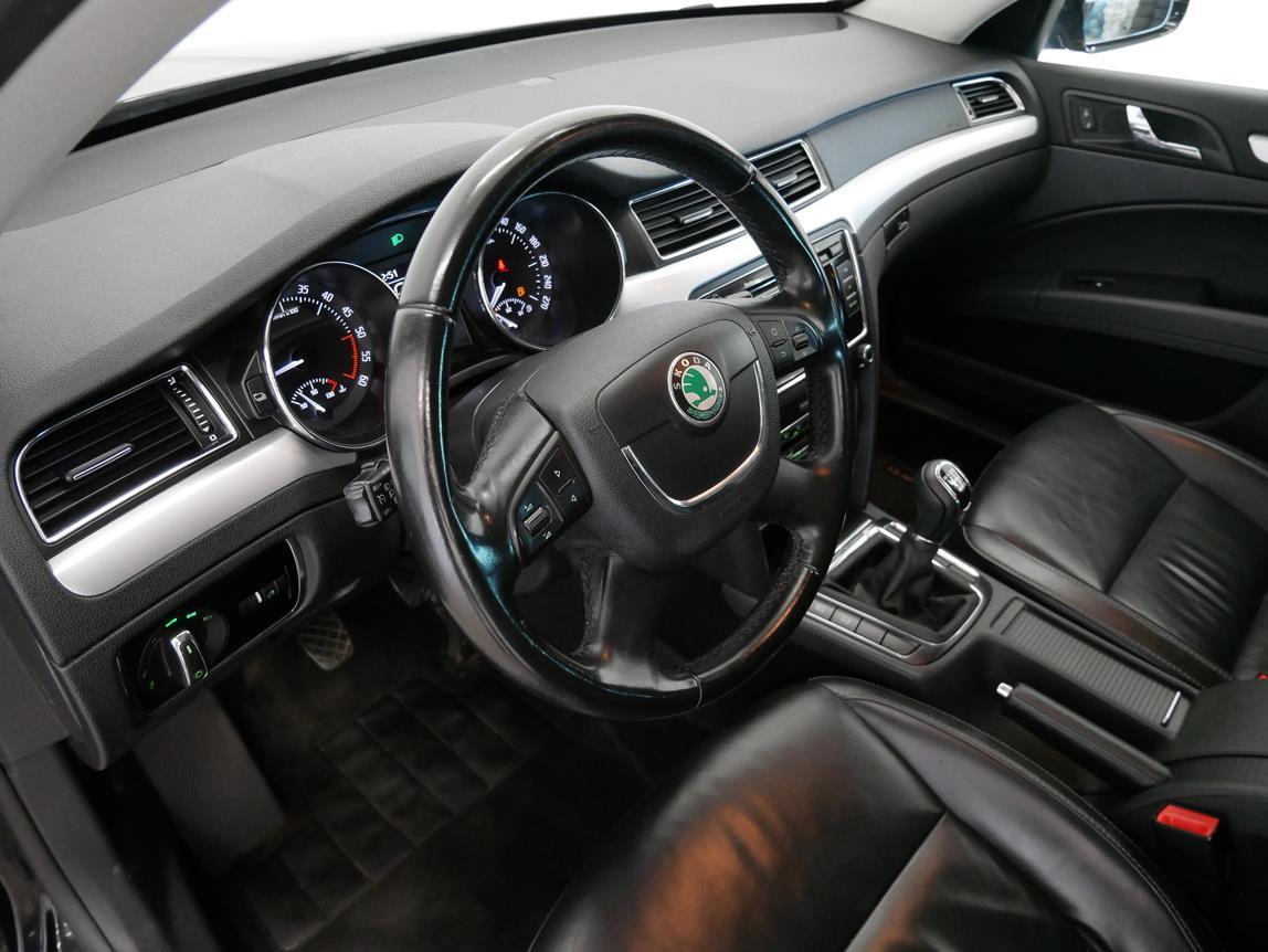 Škoda Superb 2.0 TDI Elegance