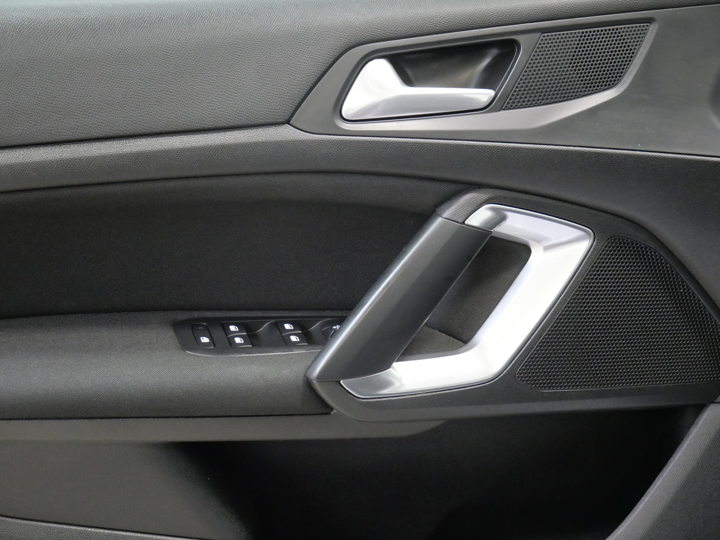 Peugeot 308 1.2 PureTech 96 kW Active