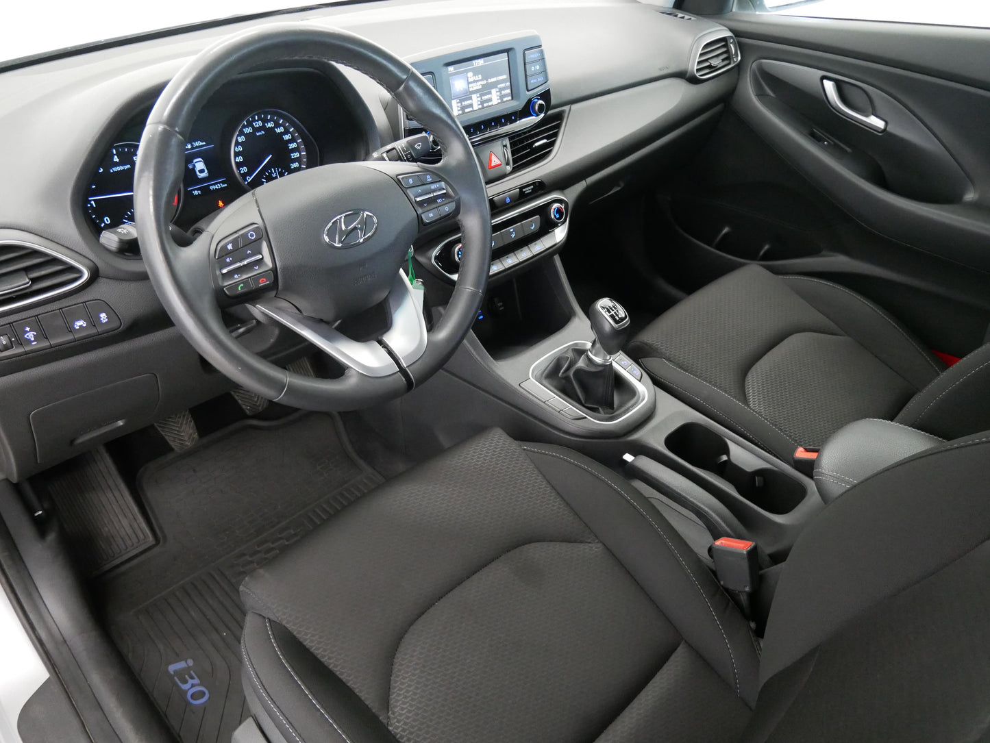 Hyundai i30 1.0 T-GDI 88 kW Trikolor