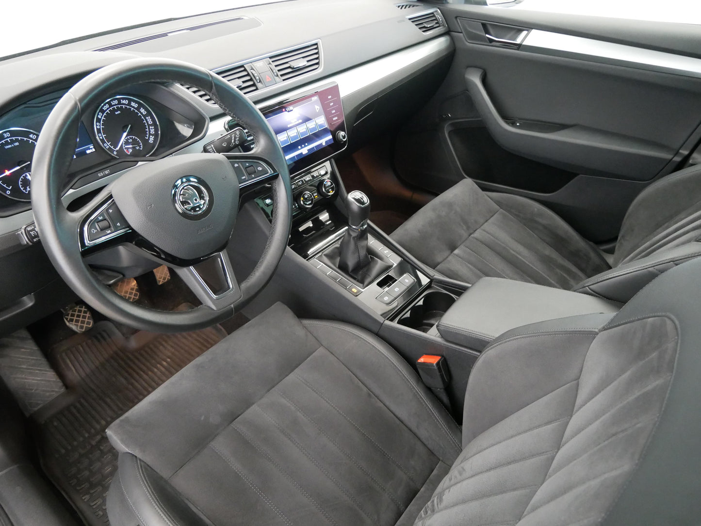 Škoda Superb 2.0 TDI 110 kW Ambition