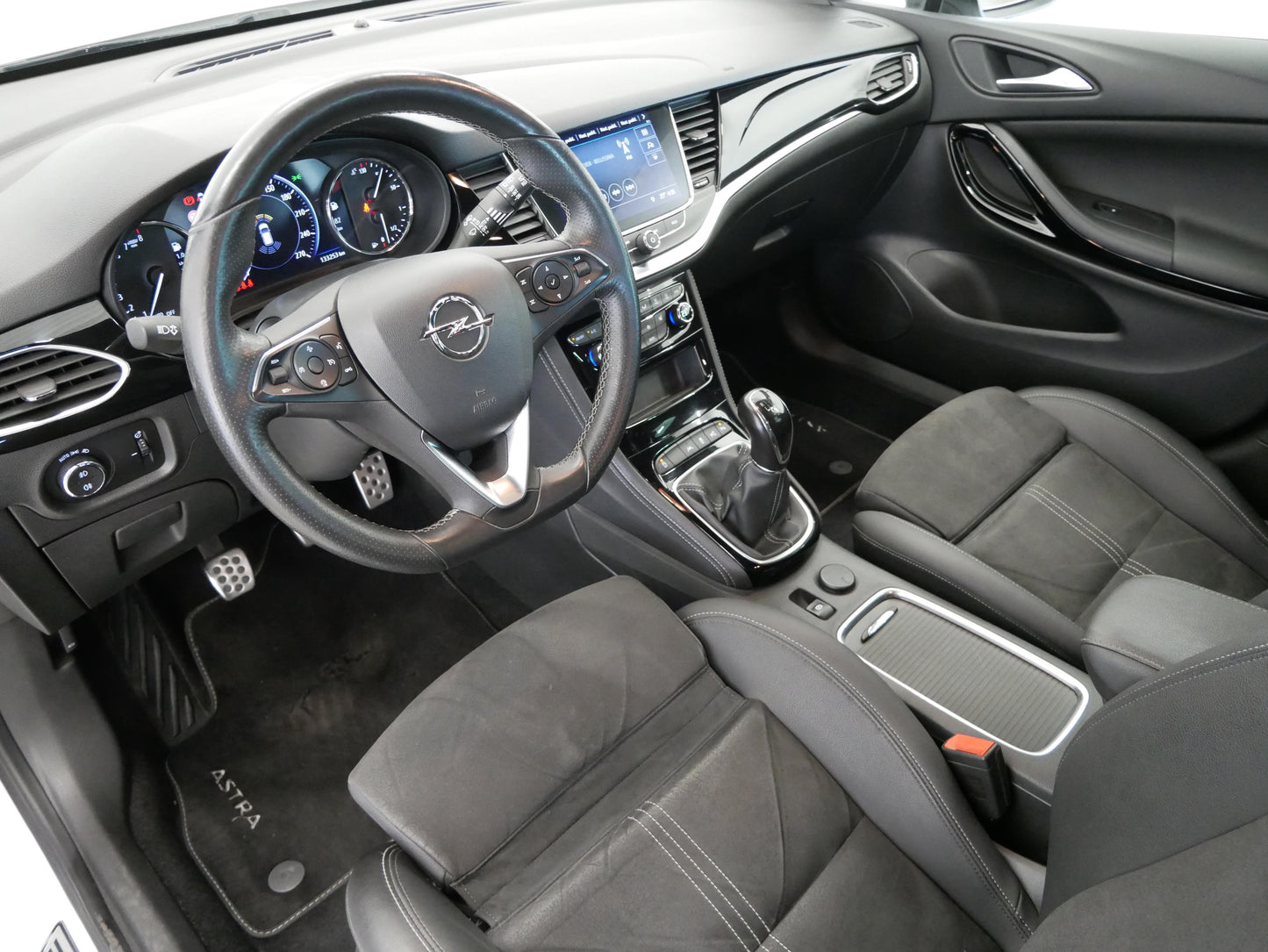 Opel Astra 1.2 Turbo 96 kW SportsTourer+