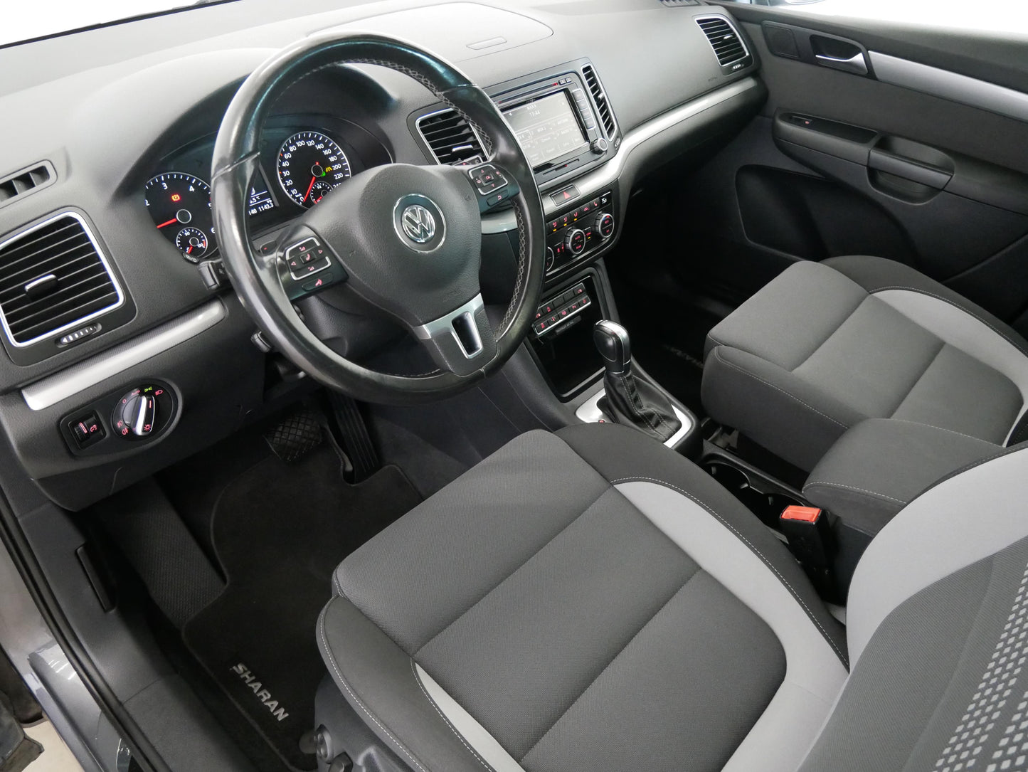 Volkswagen Sharan 2.0 TDI 130 kW DSG LIFE PLUS