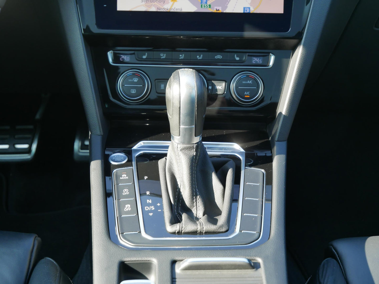 Volkswagen Passat 2.0 TSI 206 kW R-line