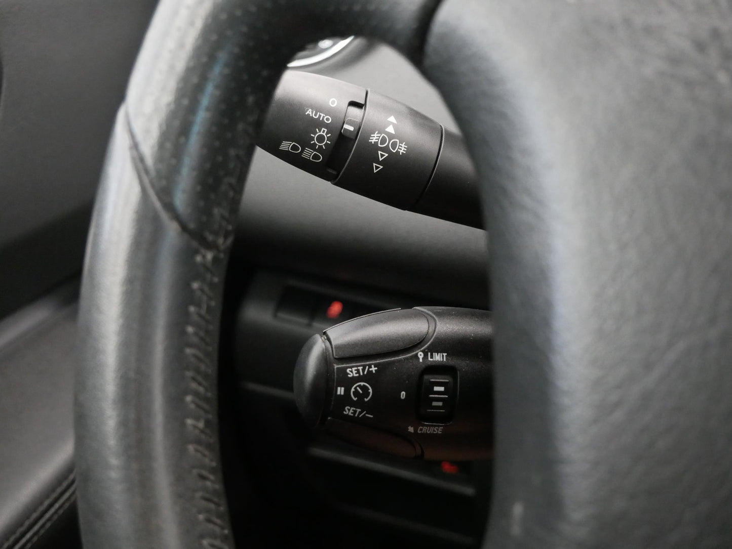Peugeot 3008 1.6 HDi ALLURE