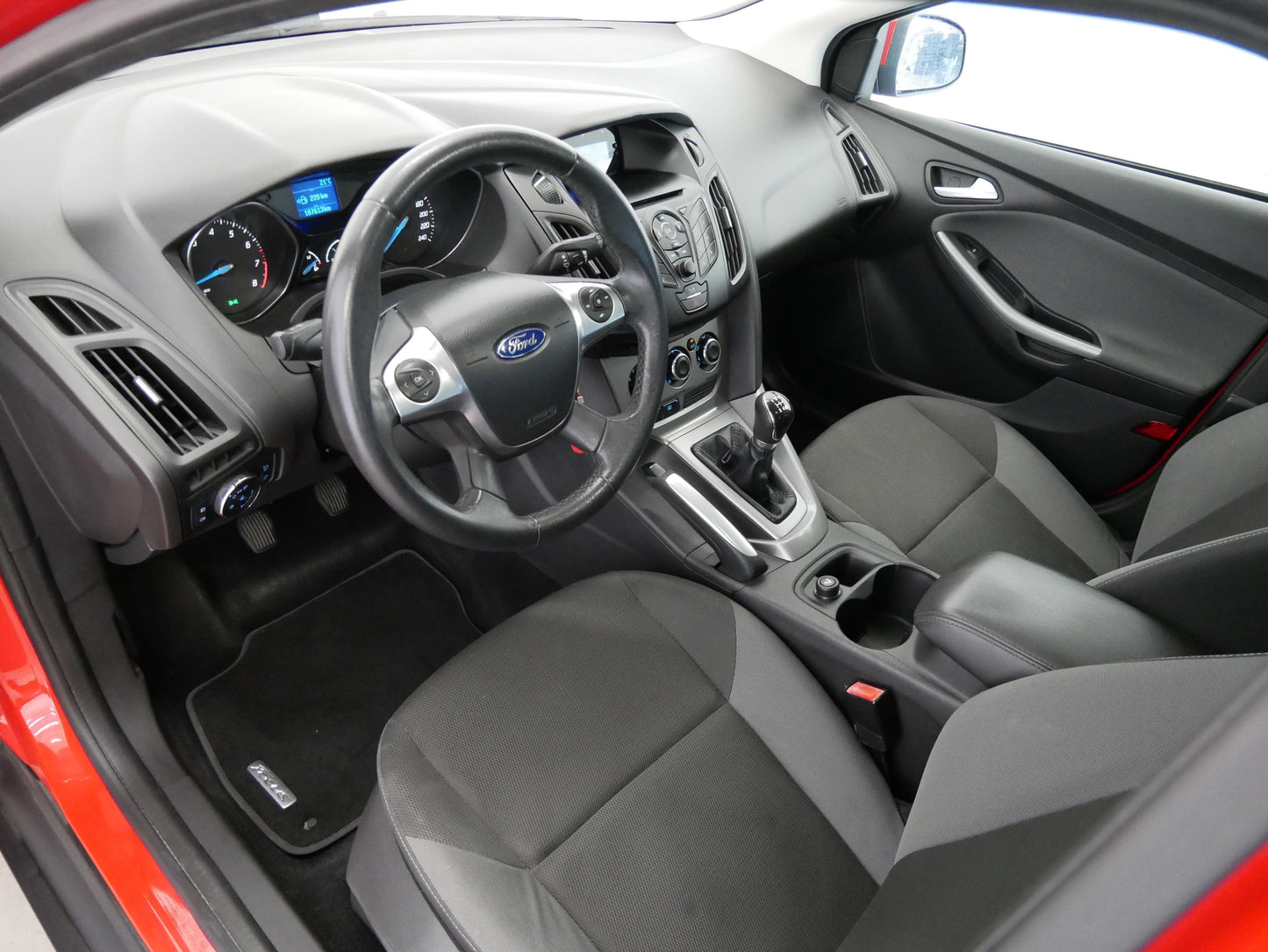 Ford Focus 1.6 Duratec Ti-VCT 77 kW Trend