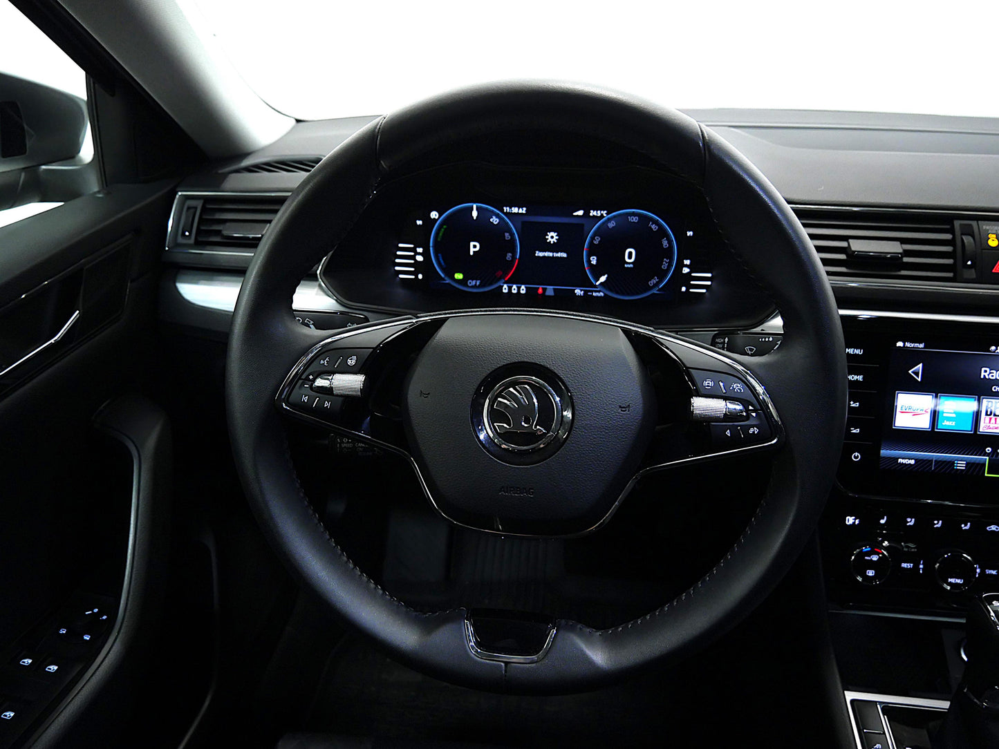 Škoda Superb 1.4 TSI iV 110 kW Ambition
