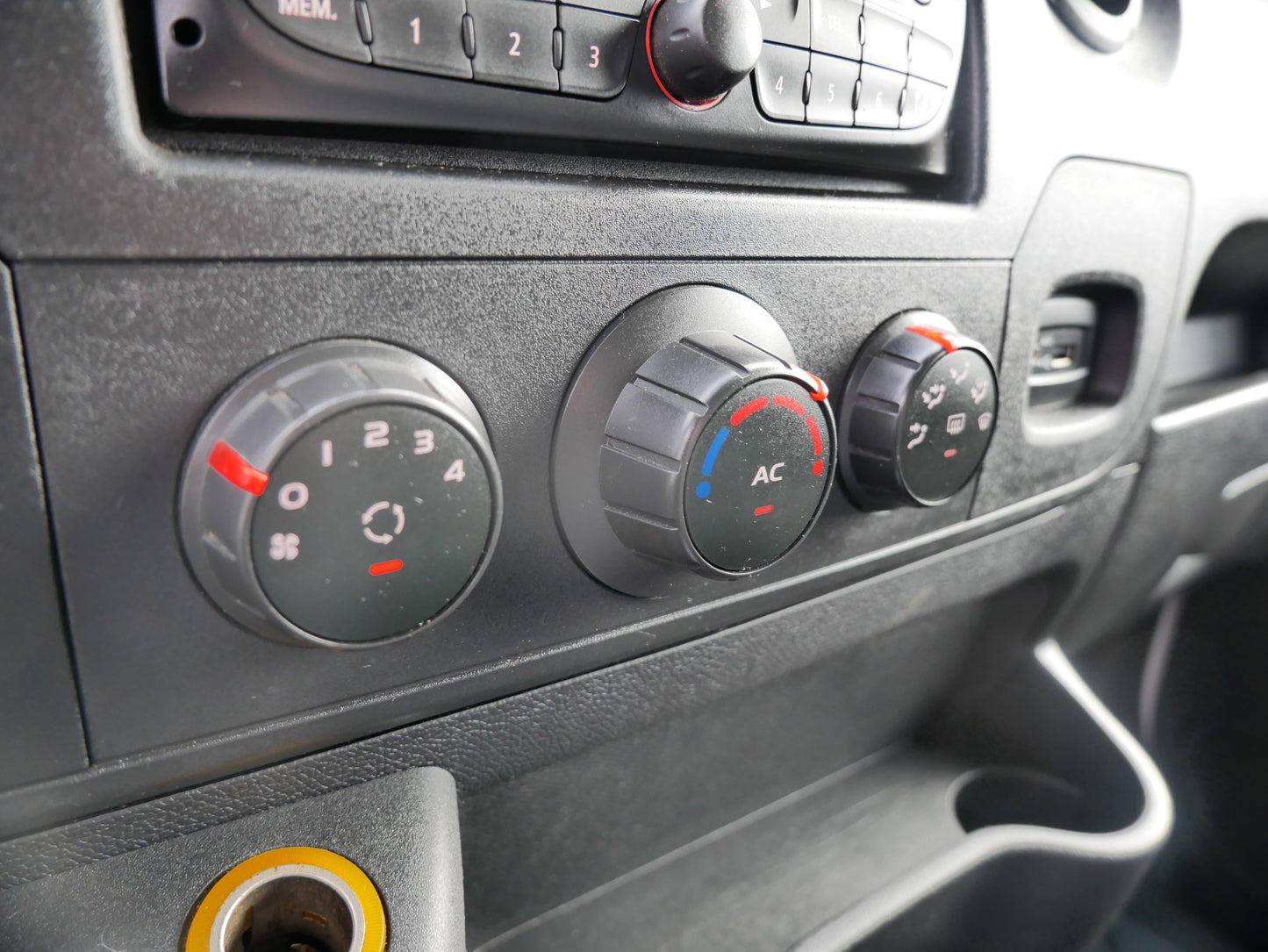 Renault Master 2.3dCi L3H2