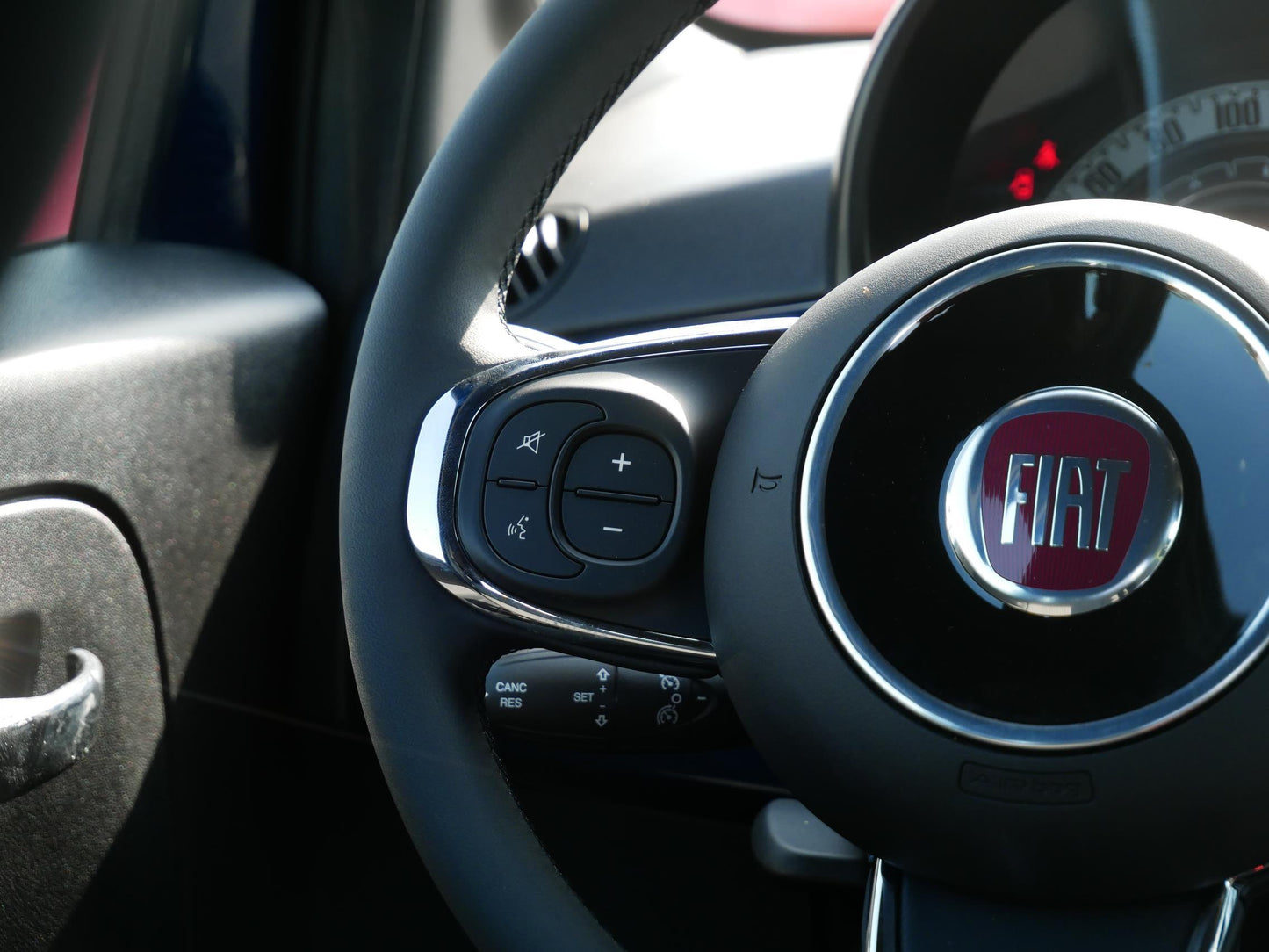 Fiat 500 1.0 BSG 51 kW