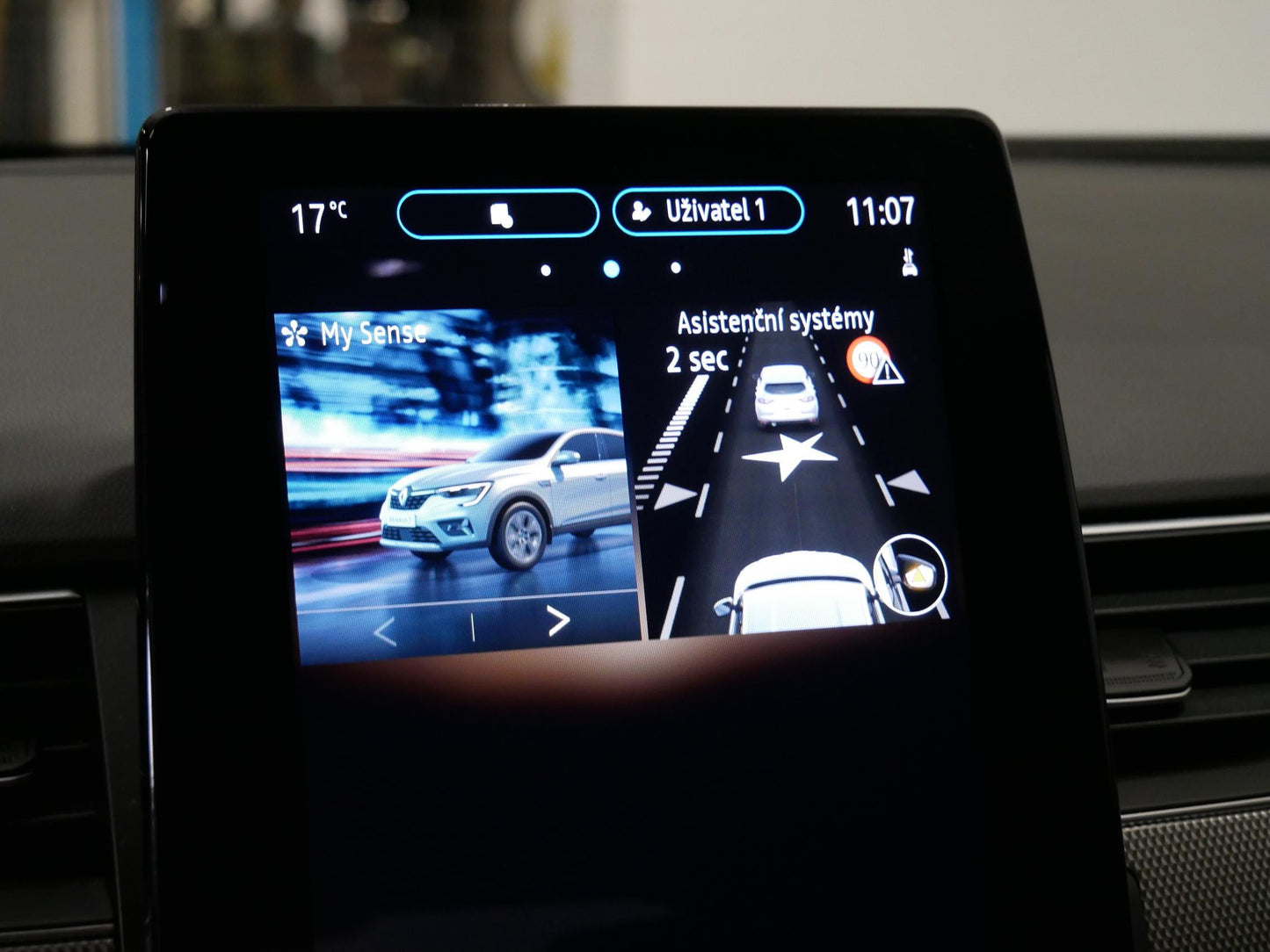 Renault Arkana 1.6i E-tech 69 kW INTENS