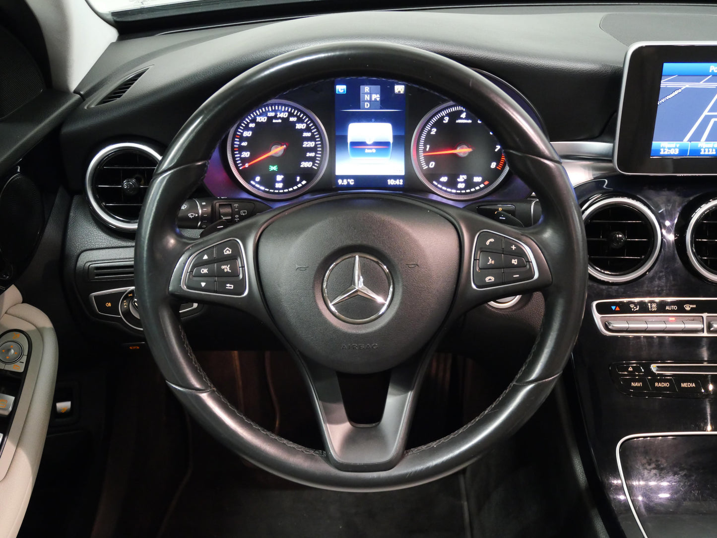 Mercedes-Benz Třídy C 250i 155 kW Avantgarde