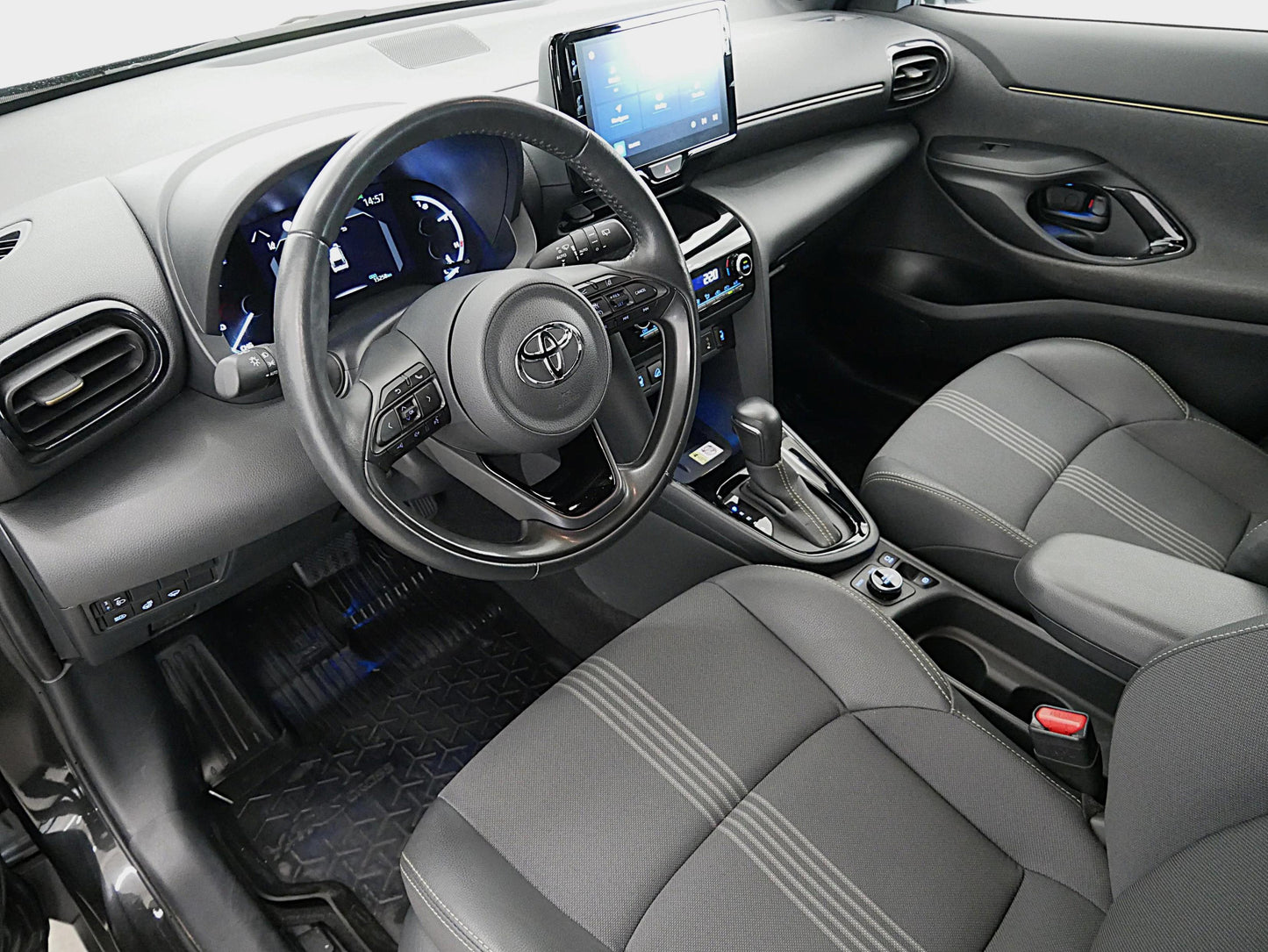Toyota Yaris Cross 1.5 Hybrid 68 kW Adventure 4x4