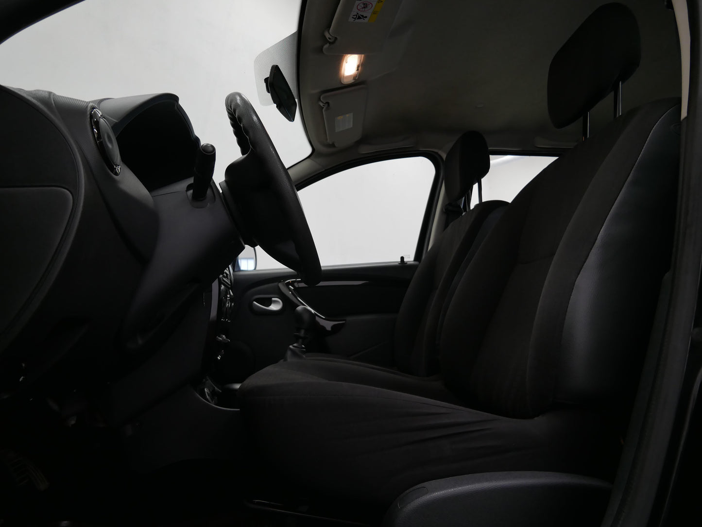 Dacia Duster 1.6i 16V 77 kW 4x4 Arctica