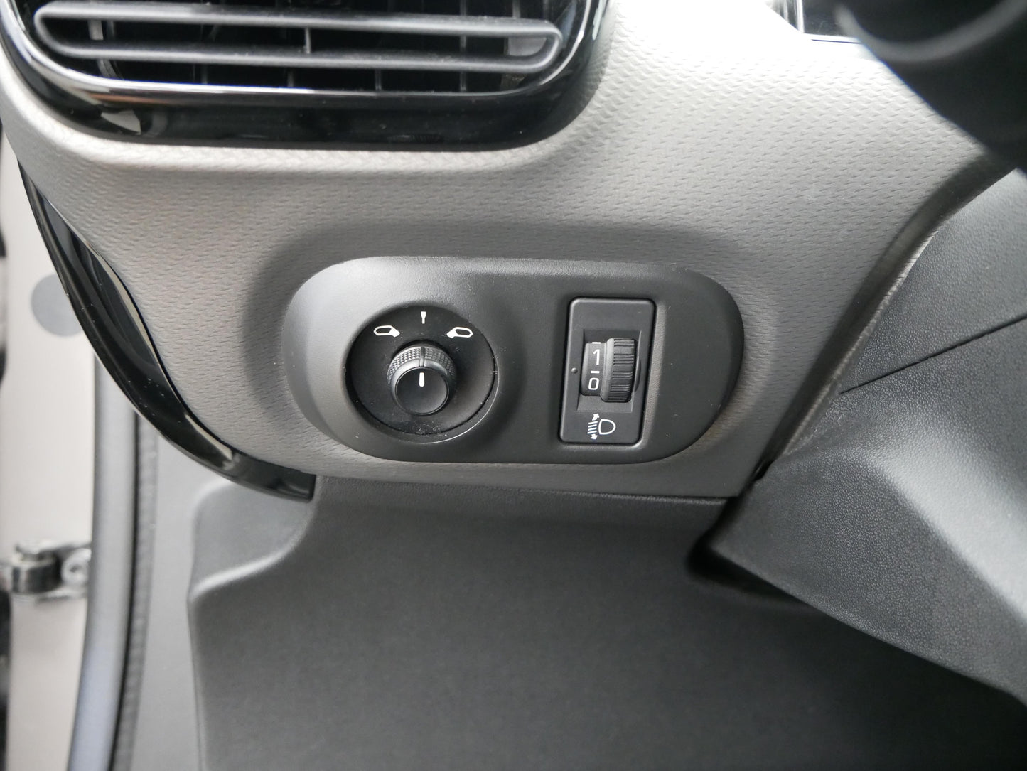 Citroën C4 Cactus 1.6 HDI 73 kW