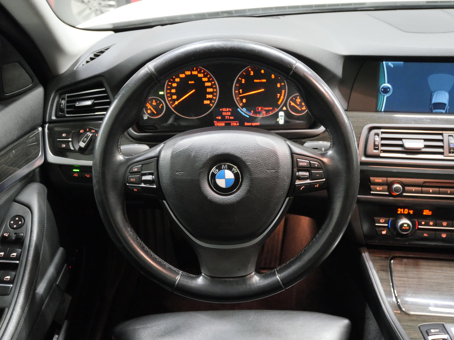 BMW Řada 5 3.0 i 190 kW Touring