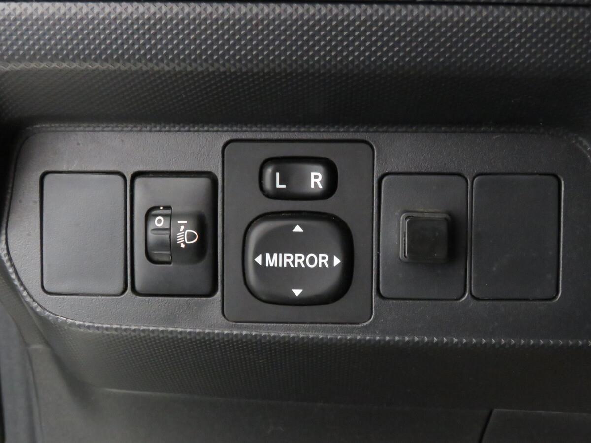 Toyota Auris 1.6 VVT-i 91 kW