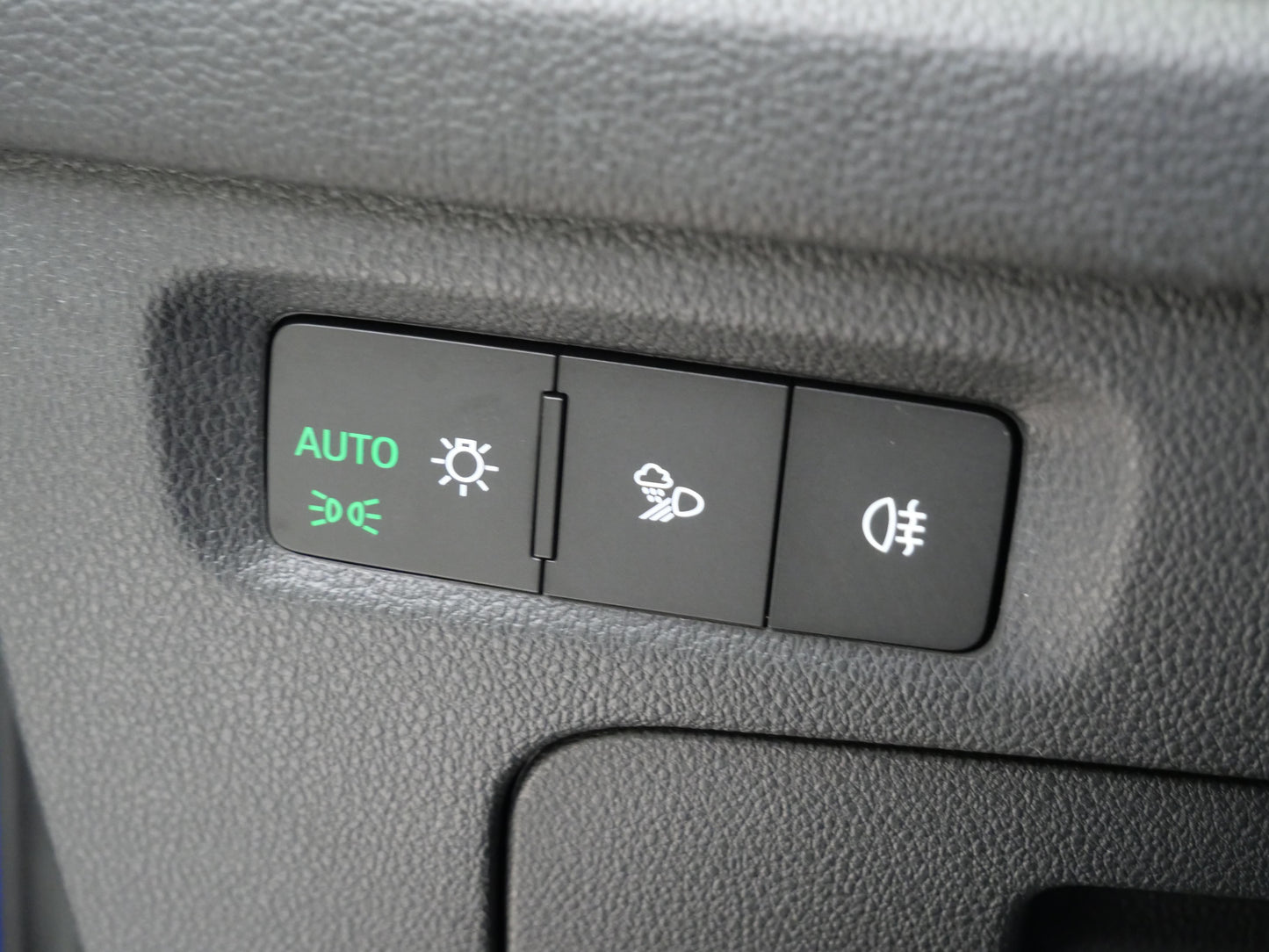 ŠKODA Octavia 1.5 eTSI 85 kW Top Selection