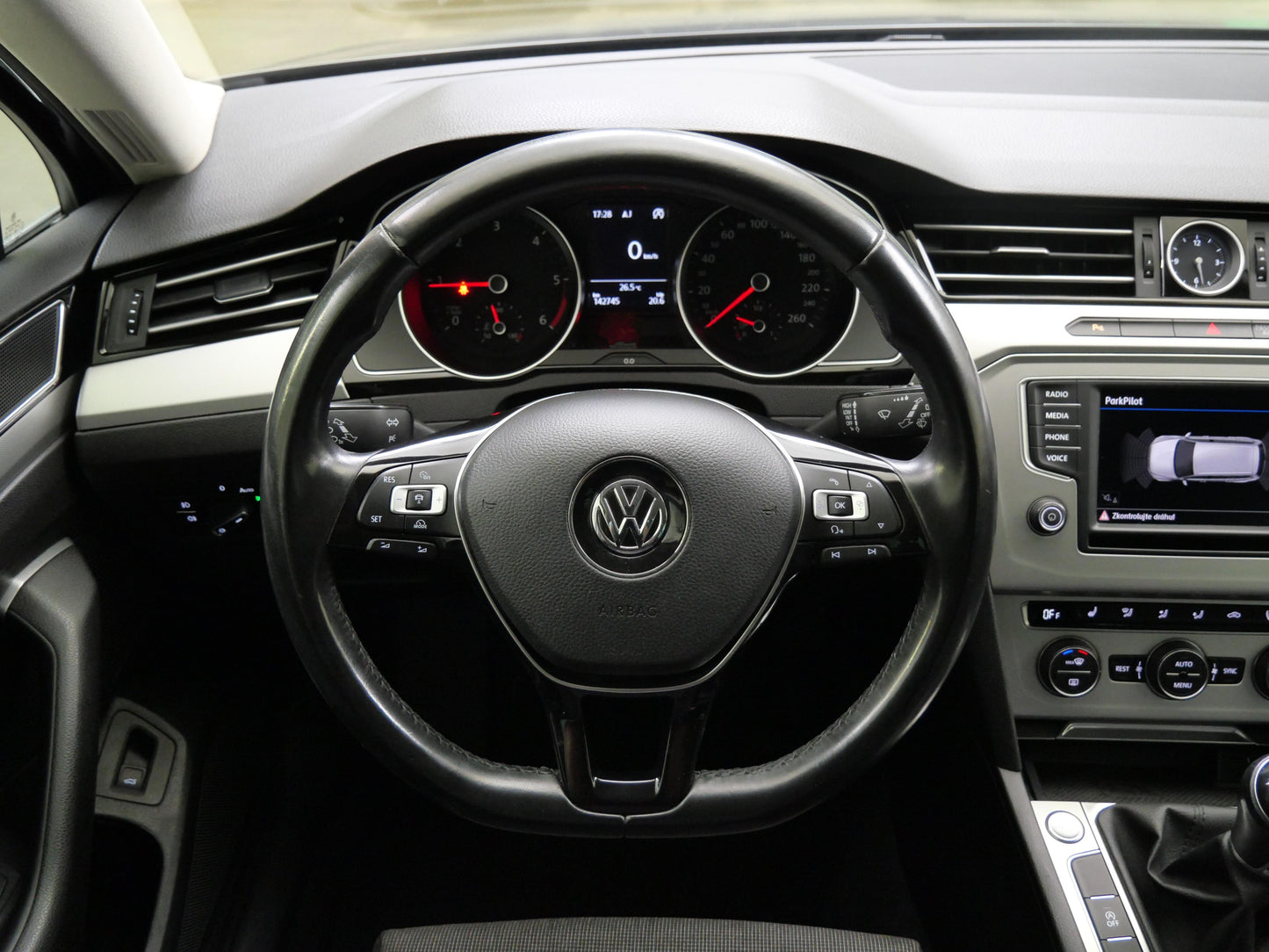 Volkswagen Passat 2.0 TDI 140 kW Comfortline