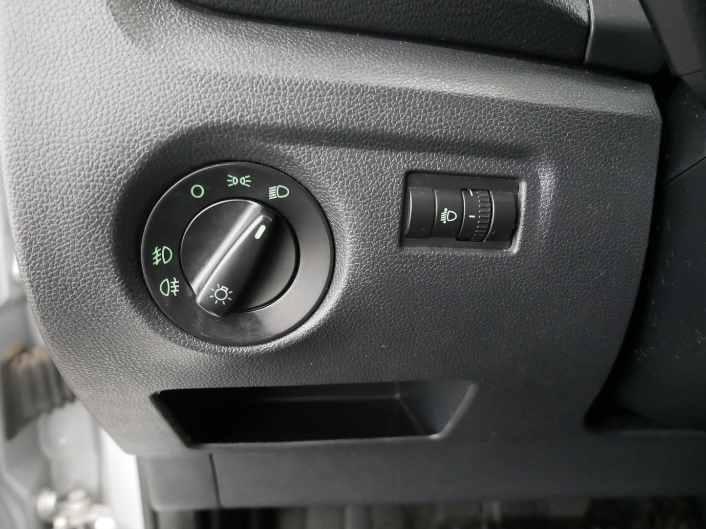 Škoda Fabia 1.2 HTP 51 kW Elegance