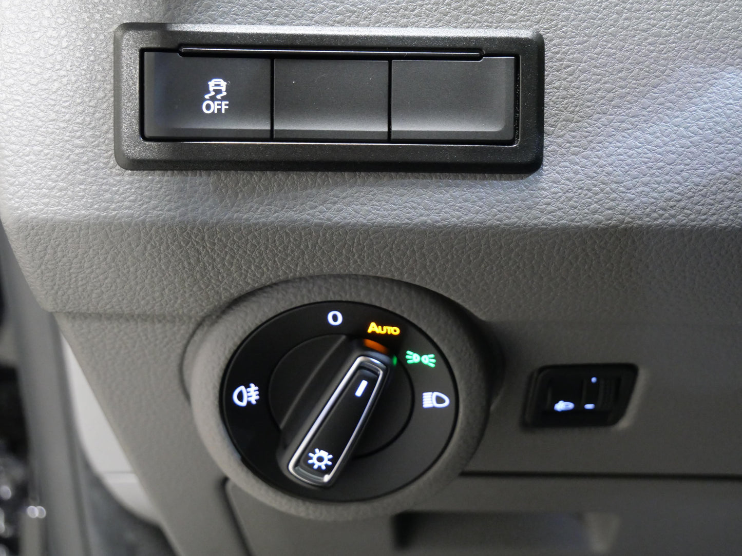 Volkswagen Transporter 2.0 TDI 110 kW DSG DR