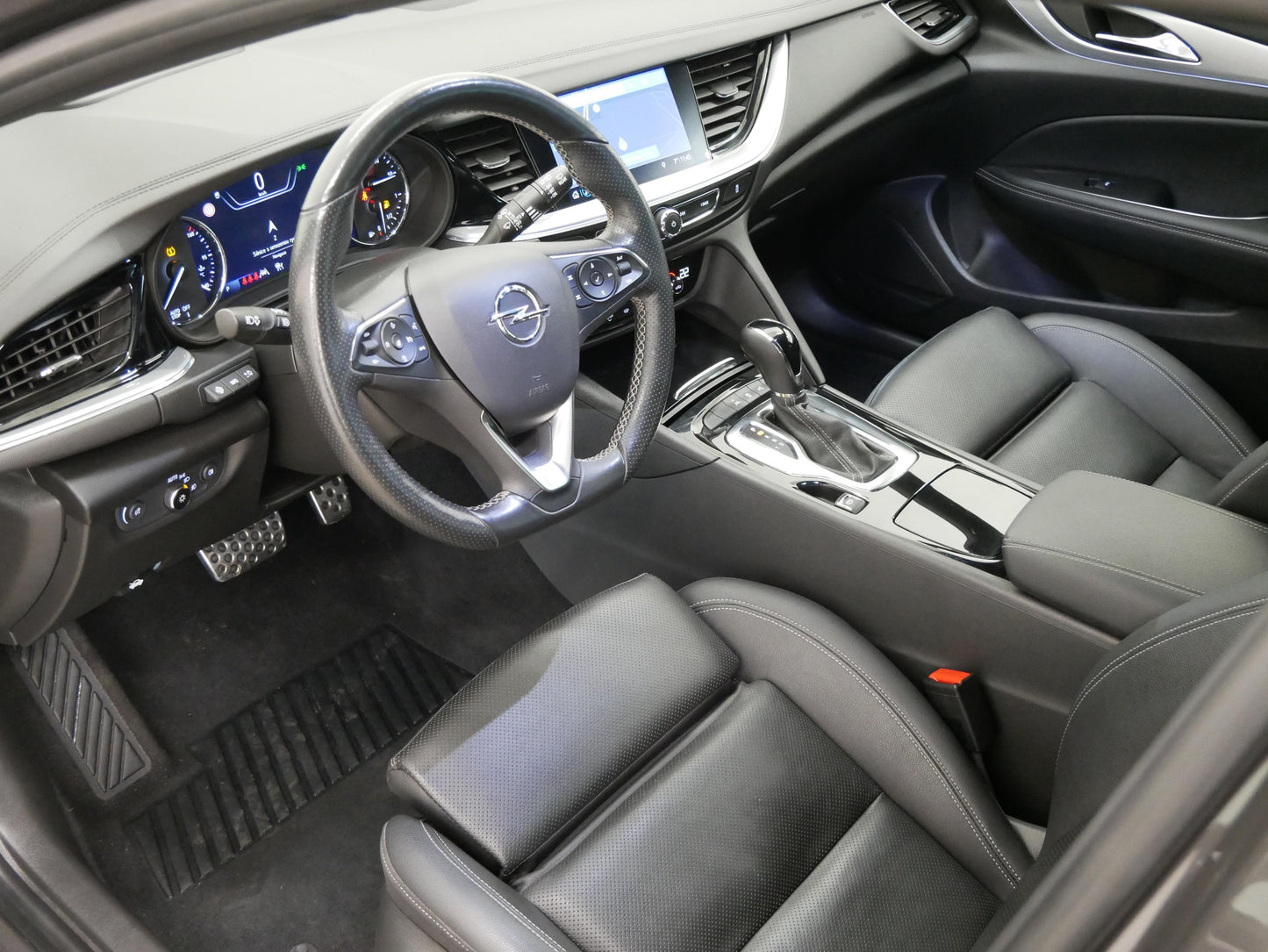 Opel Insignia 2.0 CDTi 128 kW ST Ultimate