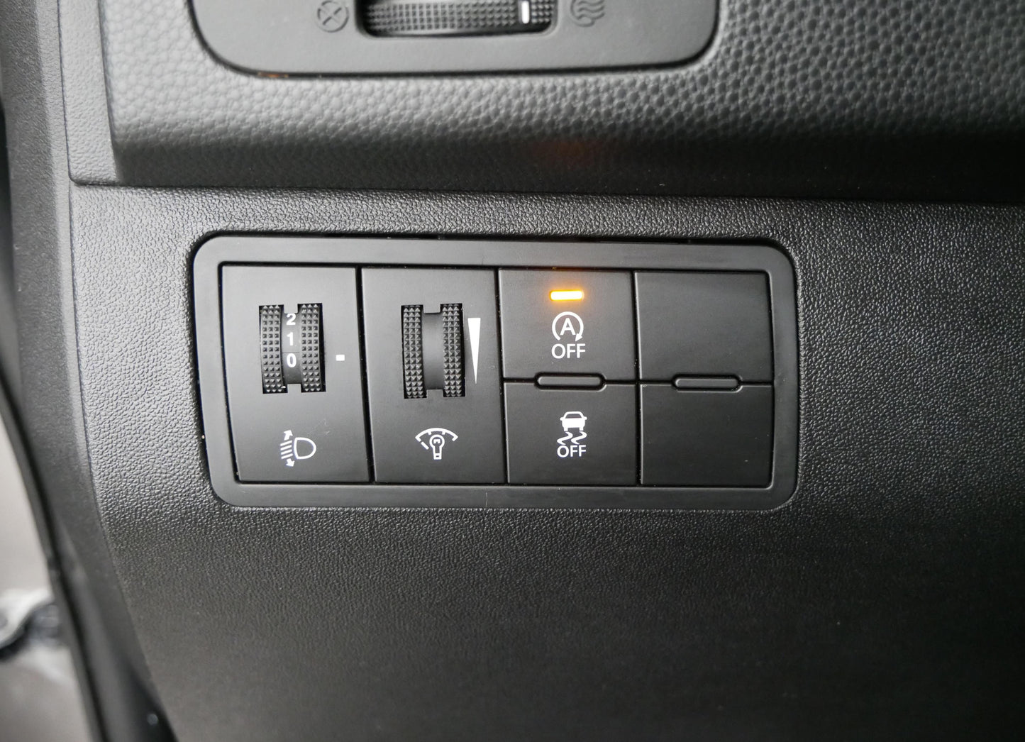 Hyundai ix20 1.4 i 66 kW Trikolor