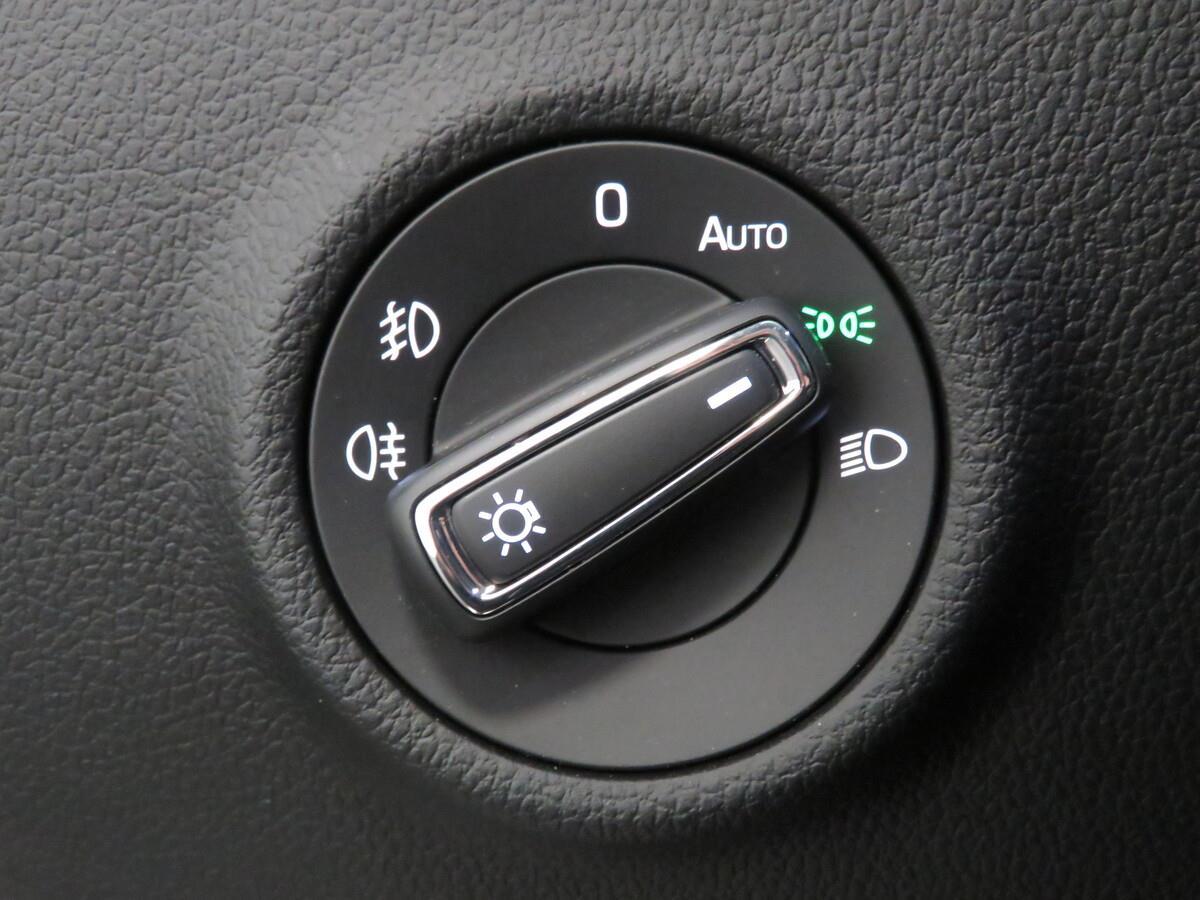 Škoda Superb 2.0 TDI 110 kW DSG Style Plus