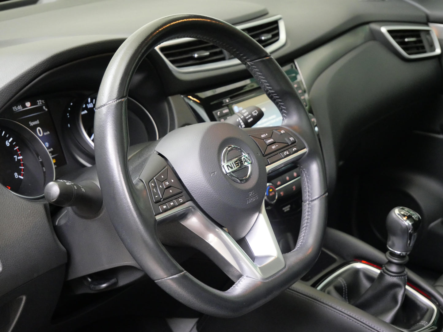 Nissan Qashqai 1.2 DIG-T 85 kW Tekna