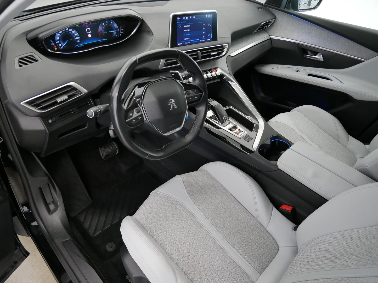 Peugeot 3008 1.2 PureTech 96 kW Allure