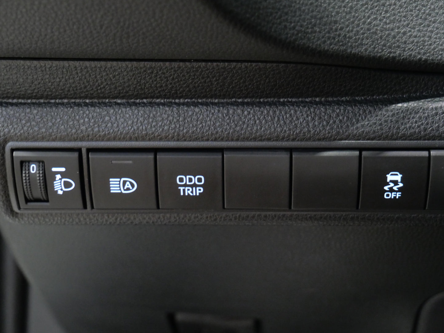 Toyota Corolla 1.8 e-CVT 72 kW Comfort