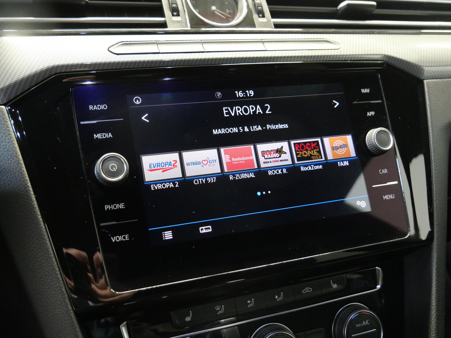 Volkswagen Arteon 2.0 TDI 110 kW DSG R-Line