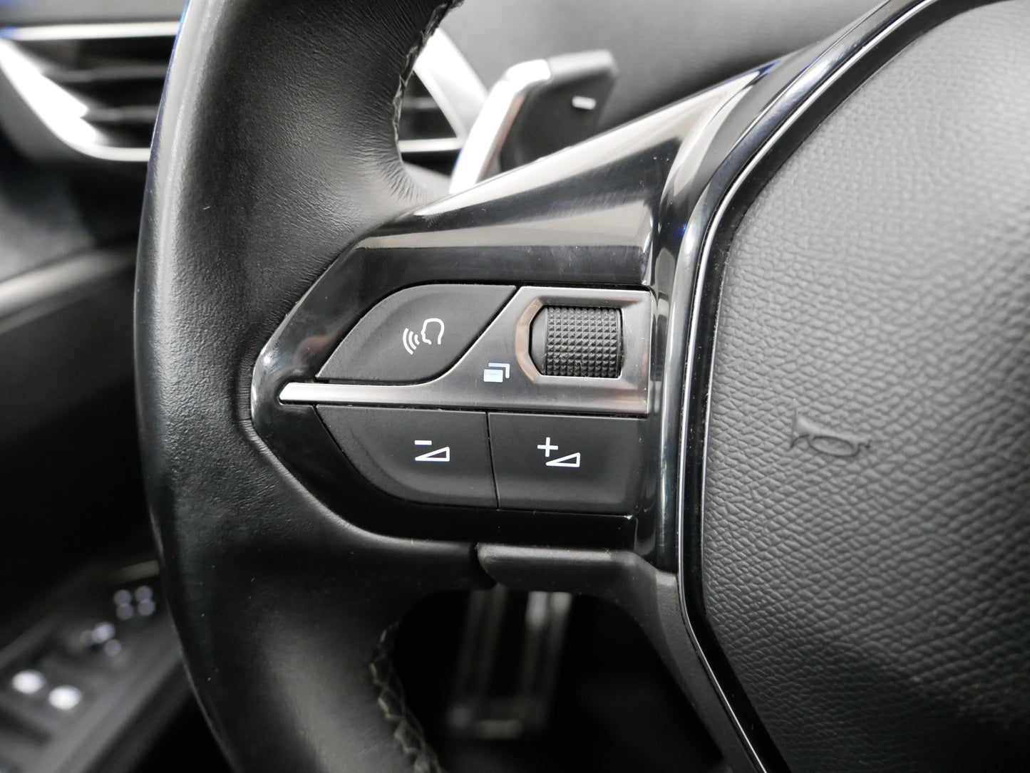 Peugeot 5008 1.2 PureTech 96kW 7 míst