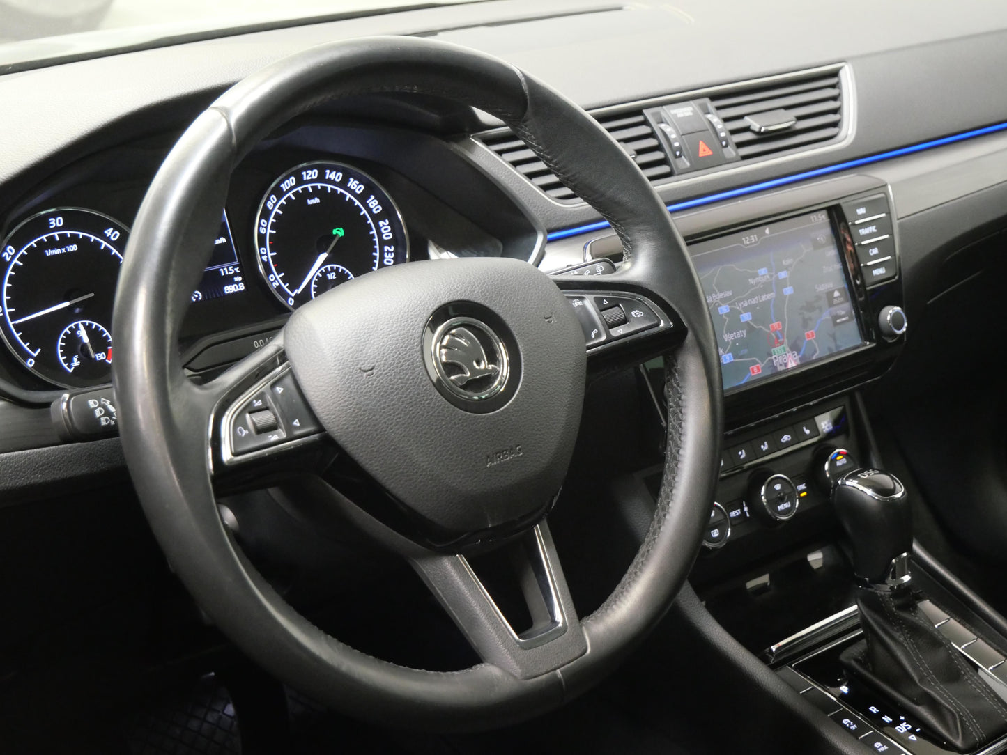 Škoda Superb 2.0 TDI 140 kW Style