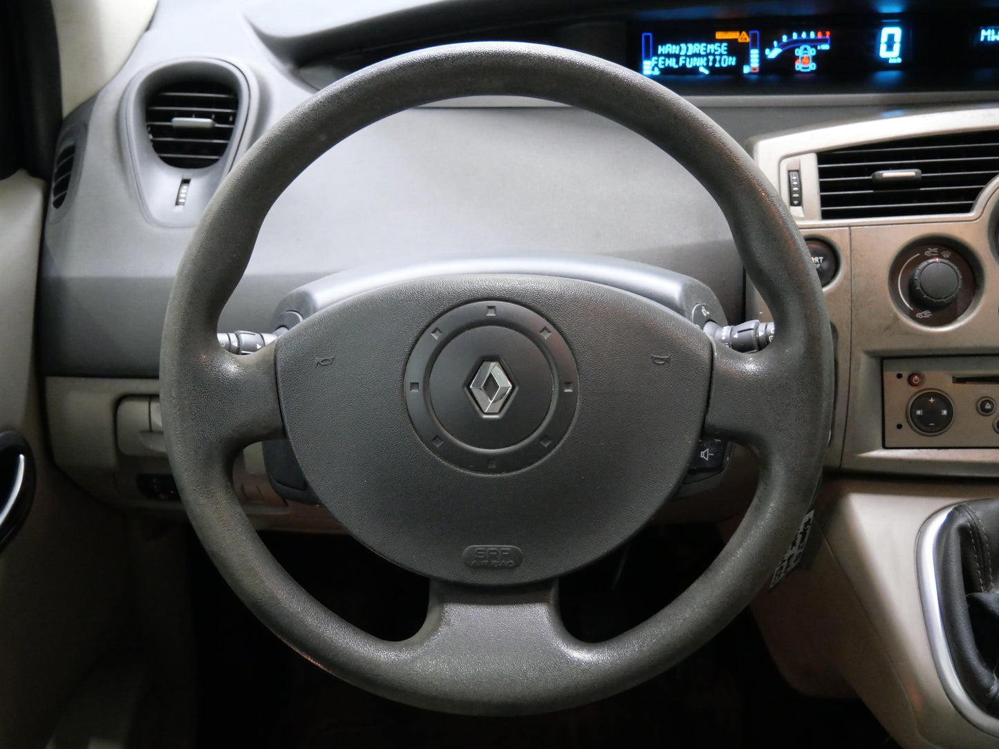 Renault Scénic 1.6 16V 82 kW