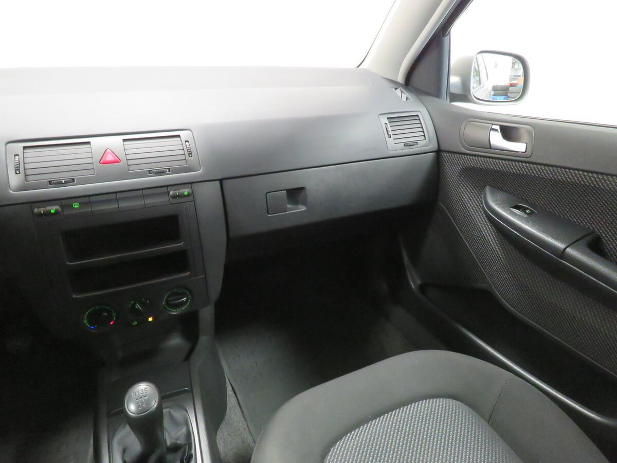 Škoda Fabia 1.2 HTP 47 kW Ambiente