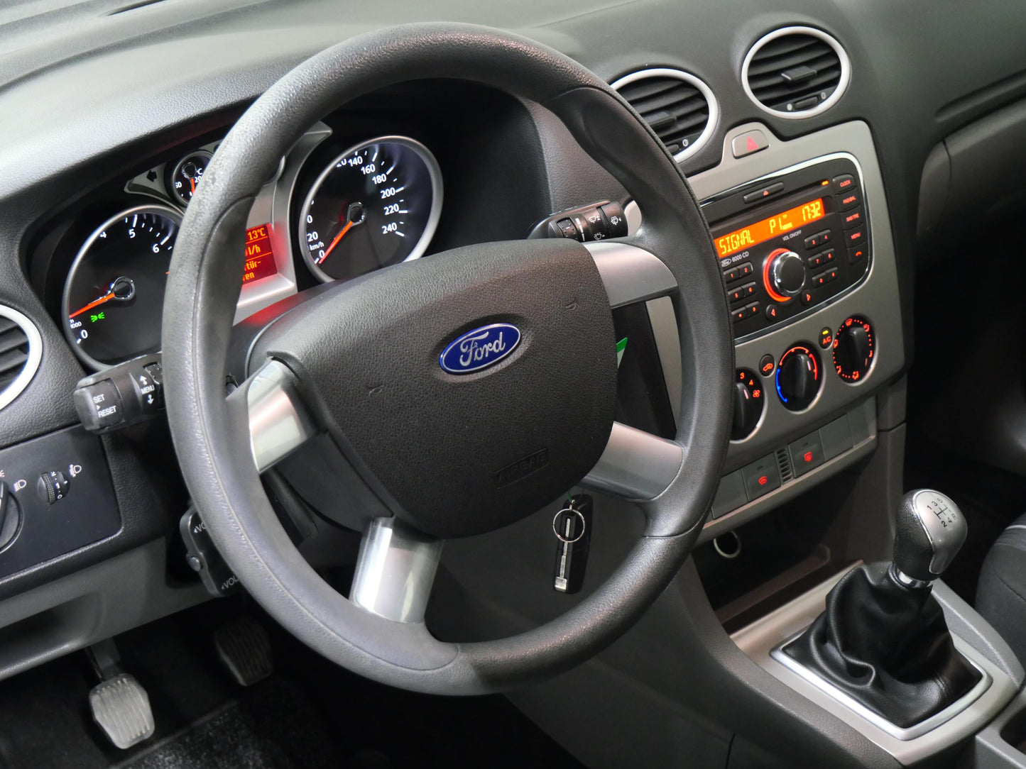 Ford Focus 1.6 Duratec 74 kW Trend