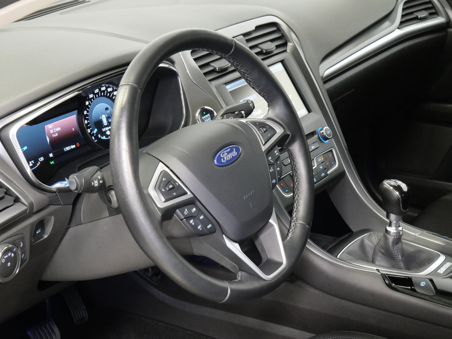 Ford Mondeo 2.0 TDCi 132 kW Titanium