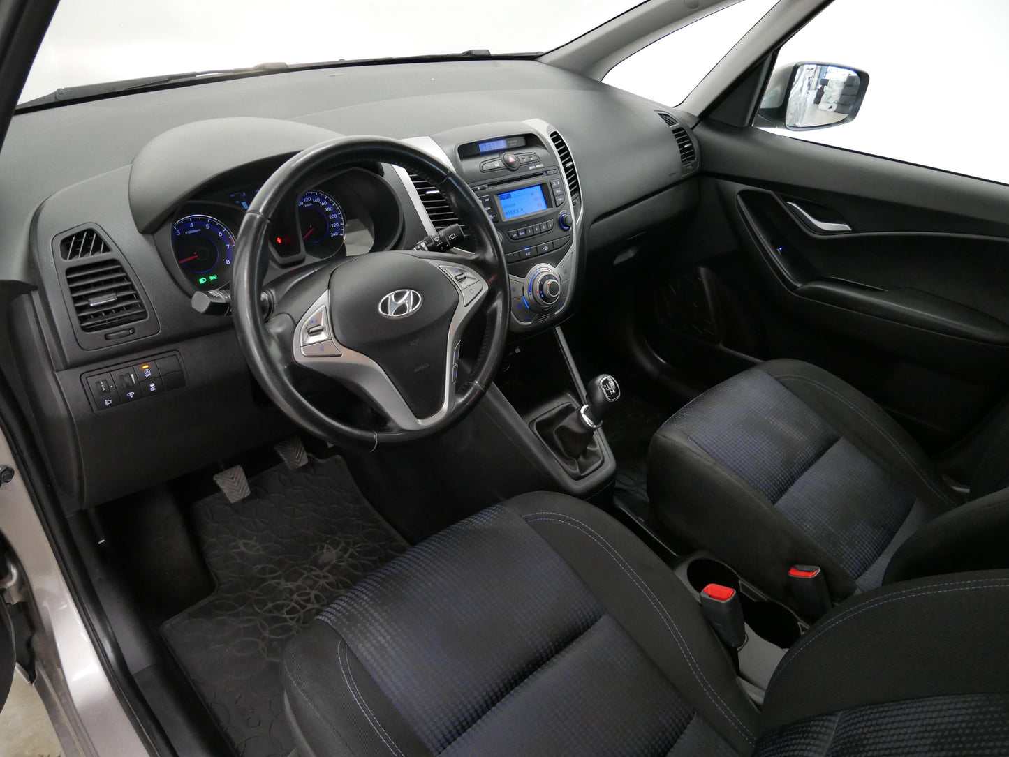 Hyundai ix20 1.4 i 66 kW Trikolor