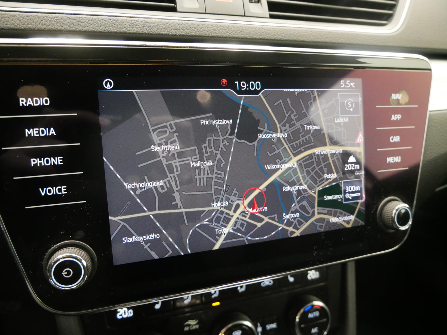 Škoda Superb 2.0 TDI 110 kW Ambiton Plus
