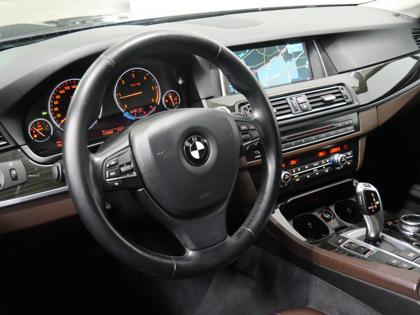 BMW Řada 5 520d 135 kW xDrive
